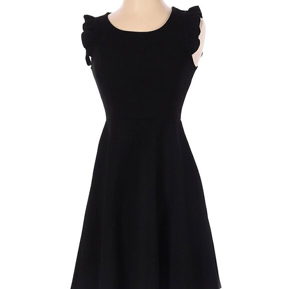 A line sleeveless ruffle dress - Picture 1 of 3